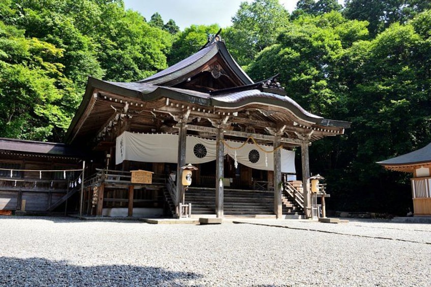 Full Day Snow Monkey Park and Togakushi Shrine Tour in Nagano 3