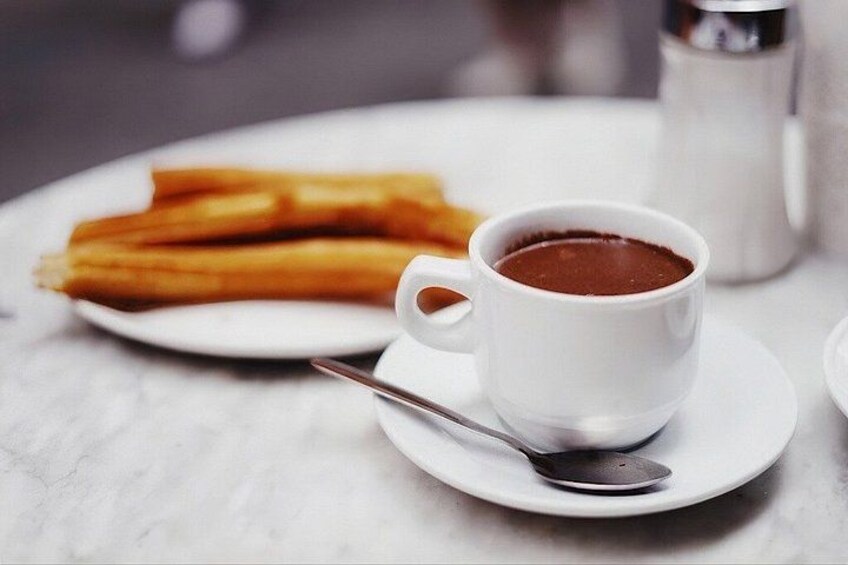 Bite and Bliss: A Seville Brunch Stroll 3