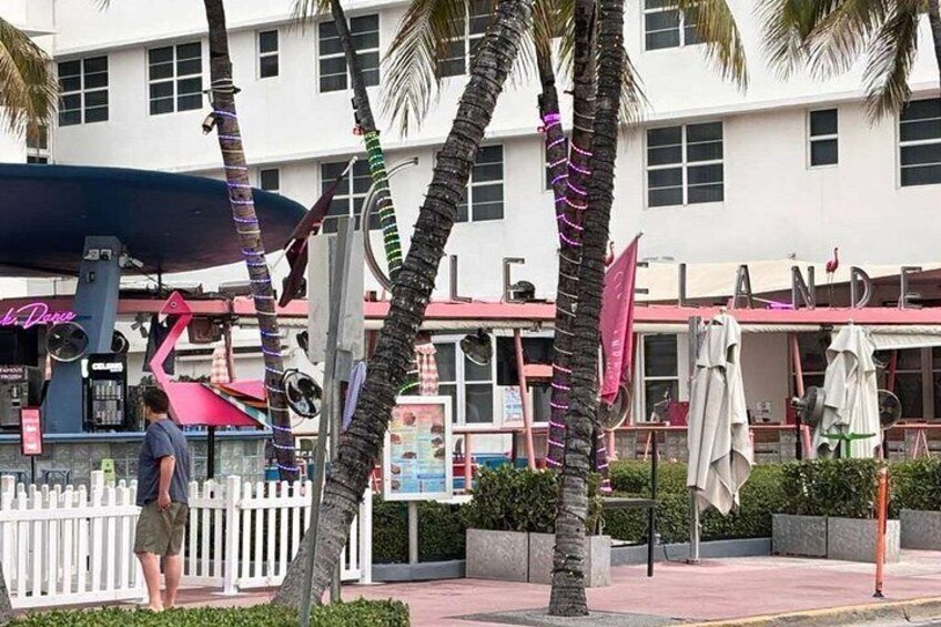 Miami Beach: A Sunny Stroll through its History and Architecture 2