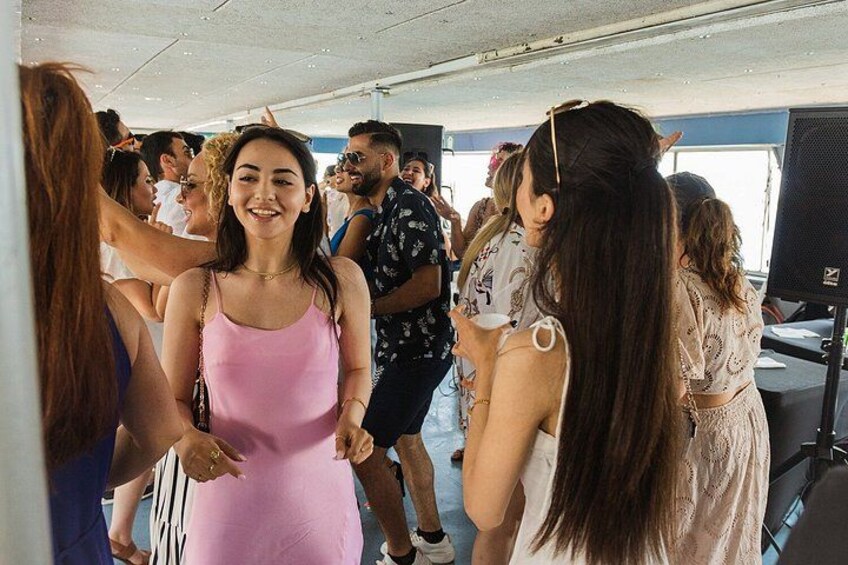 Bollywood On The Water 2026 NYC Boat Party 3