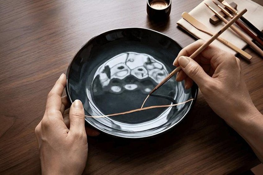 Kyoto Kintsugi Gold Repair Pottery Class 3