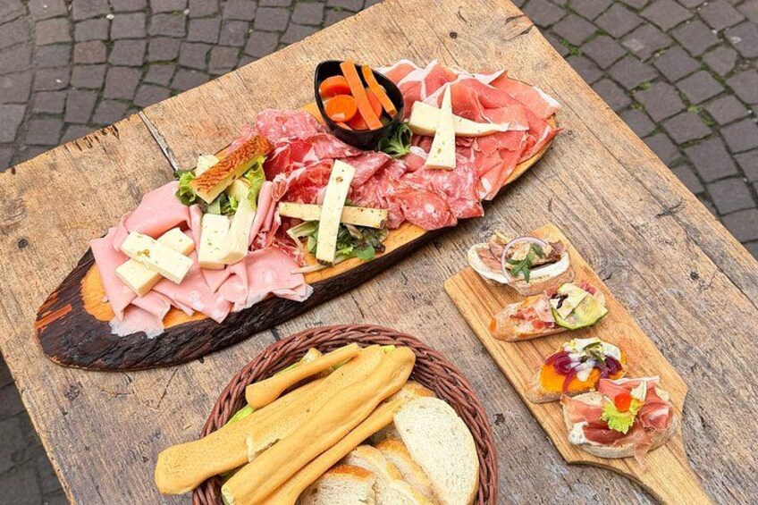 Rome Food Tour with Wine and Gelato By The Vatican 1