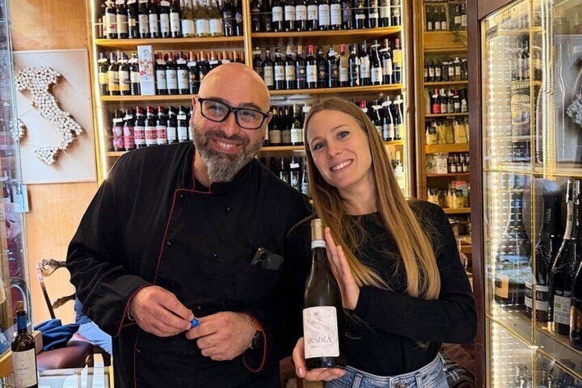 Near Vatican Food Tour with Wine, Gelato, and Limoncello 4