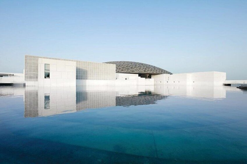 Private Abu Dhabi Tour with Grand Mosque, Louvre & Qasr Al Watan 3