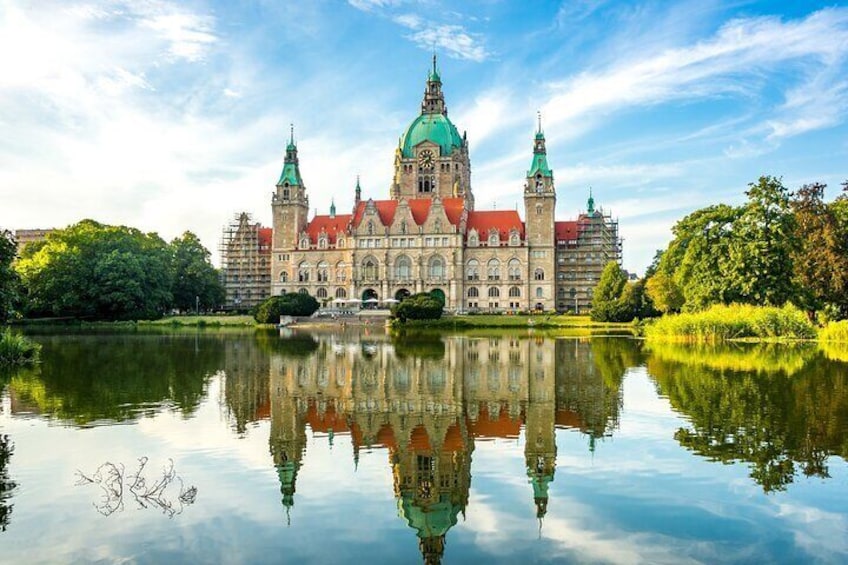 From Hamburg to Hannover - Private One-Day Trip by Car 