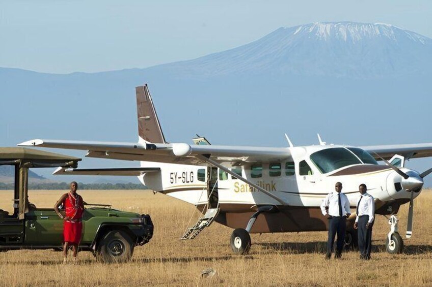 1 Day Air Tour in Sekenani Masai Mara National Reserve 2