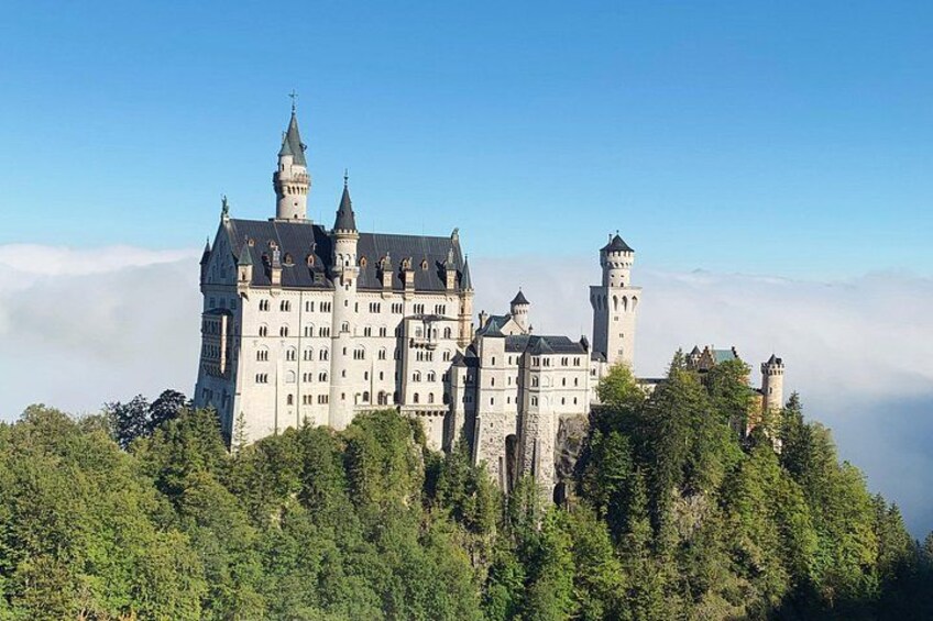 Private Guided Daytrip to Neuschwanstein Linderhof and Ettal 3