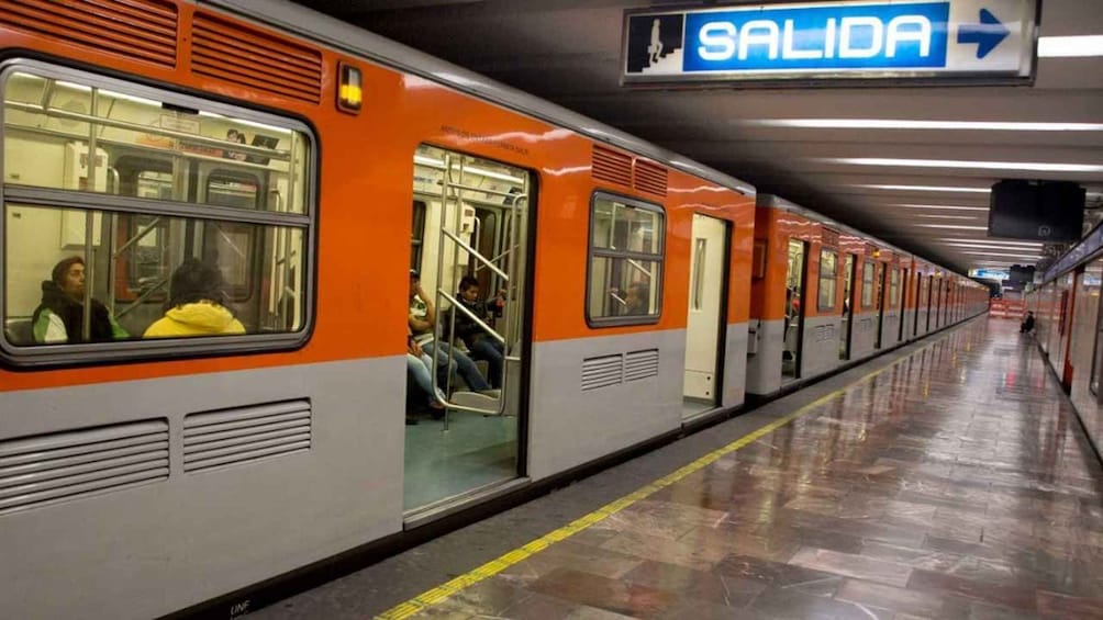 Spanish Survival Experience: Mexico City 1