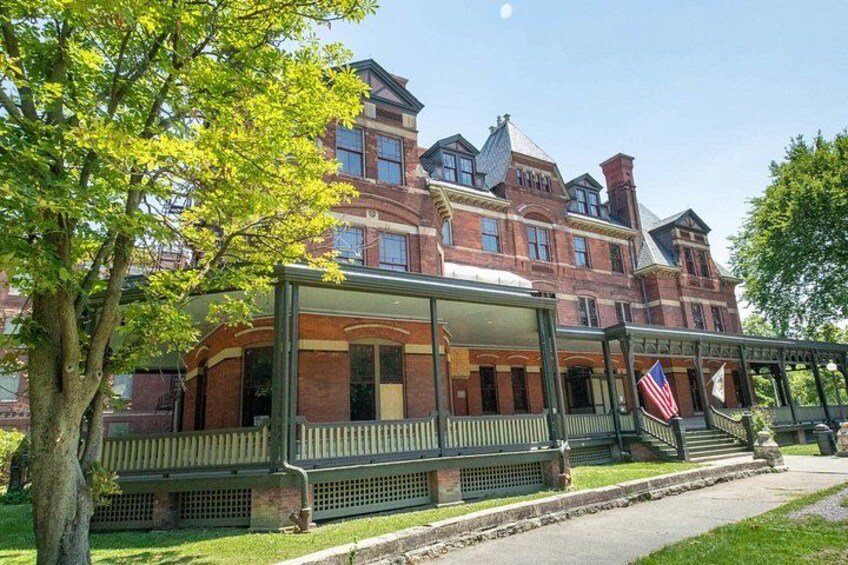 2 Hour Pullman/Roseland Chicago Tour 2