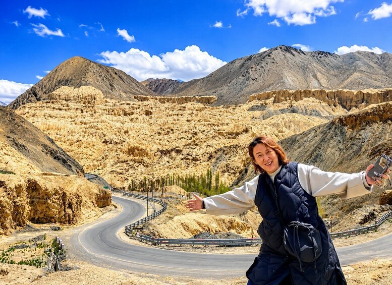 Leh: Alchi, Likir, Moonland-Lamayuru Monasteries Tour ⭐⭐⭐⭐⭐ 1