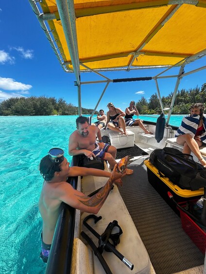 Picture 2 for Activity MOOREA 6H SHARED BOAT TOURS SNORKELING & LUNCH 3