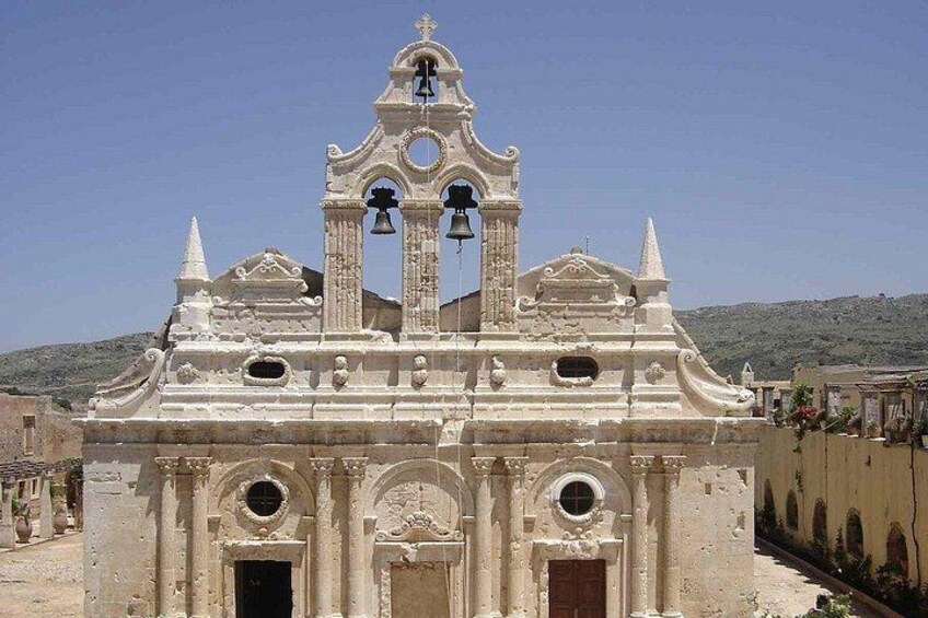 Cretan History and Culture Day Trip with Pottery Workshop 2