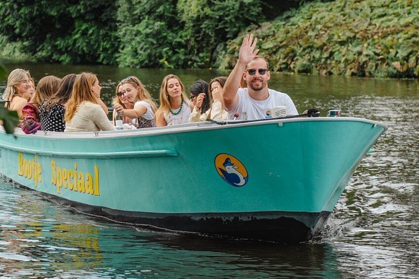 Groningen: Canal Cruise - open boat (optional) Audio Guide 2