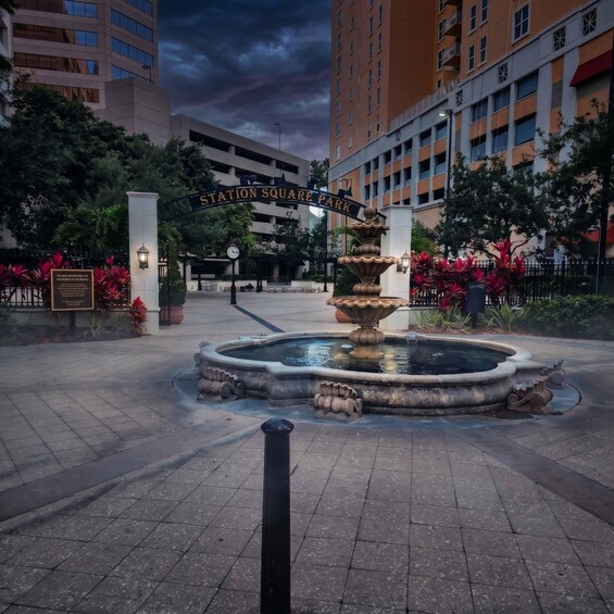 Picture 4 for Activity Clearwater Ghosts: Haunted Walking Tour 5