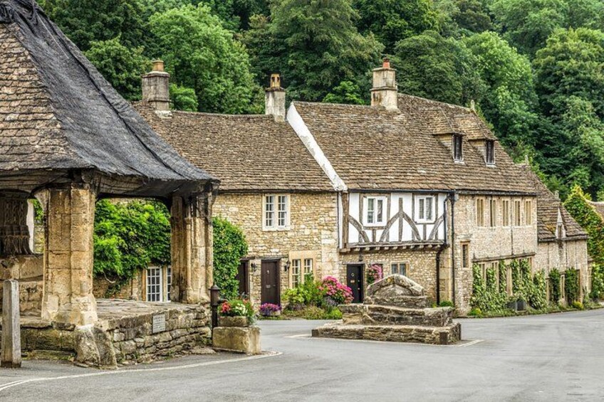 Castle Combe Marketplace 1