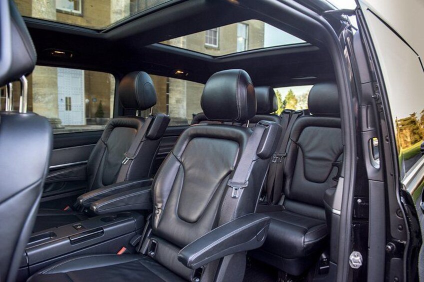 Tour in style & comfort 5