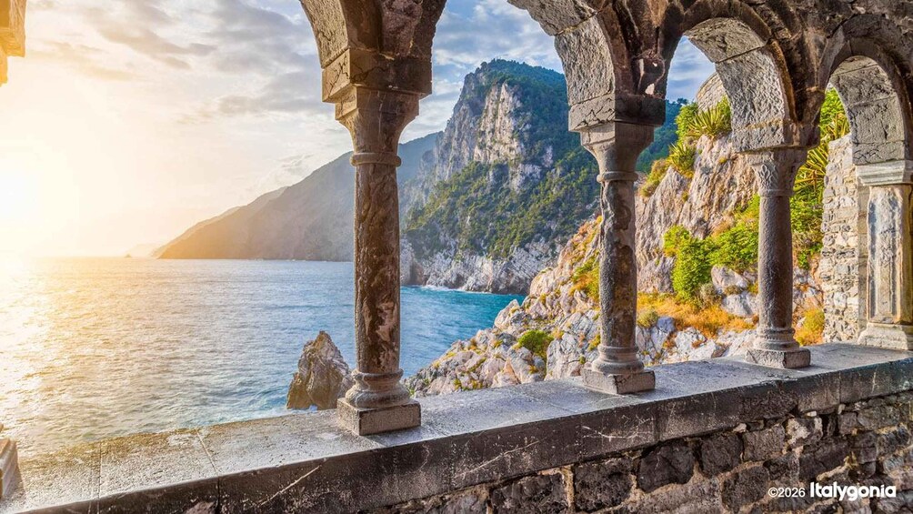 Portovenere: Private Walking Tour & Gulf of Poets Views 1