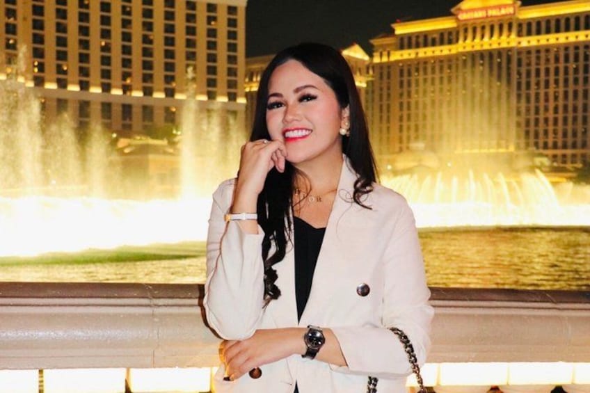 The Celebrity Experience: Private Las Vegas Strip Photoshoot 2