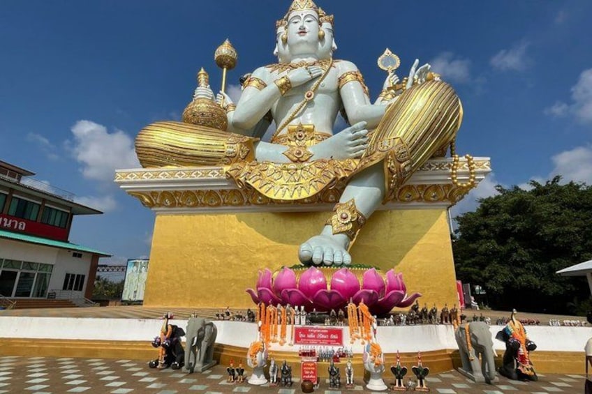 Biggest Ganesh, Pink Ganesha, Wat Paknam and Khunchan Temple 3