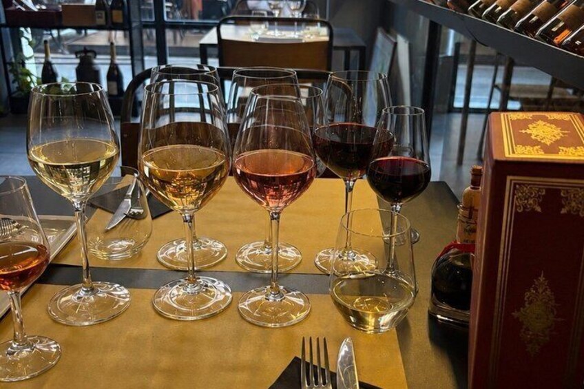 Vatican Wine Tasting: Italian Wines & Food with a Sommelier 3