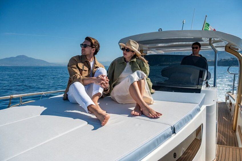 7 Hour Private Yacht Tour to Capri from Sorrento 1