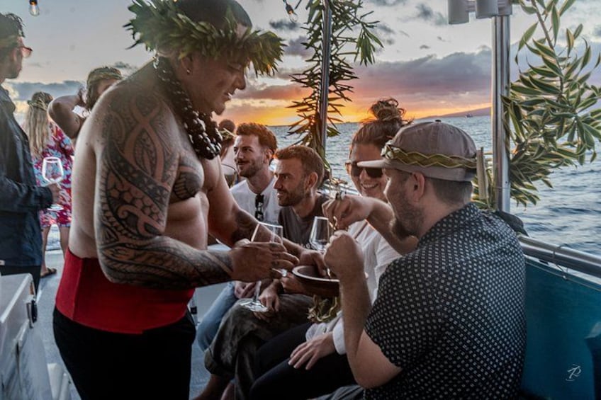 Oʻahu Coastal Wine and Chocolate Experience 2