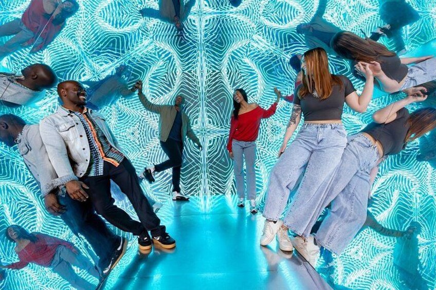 Museum of Illusions Philadelphia Admission Ticket 2