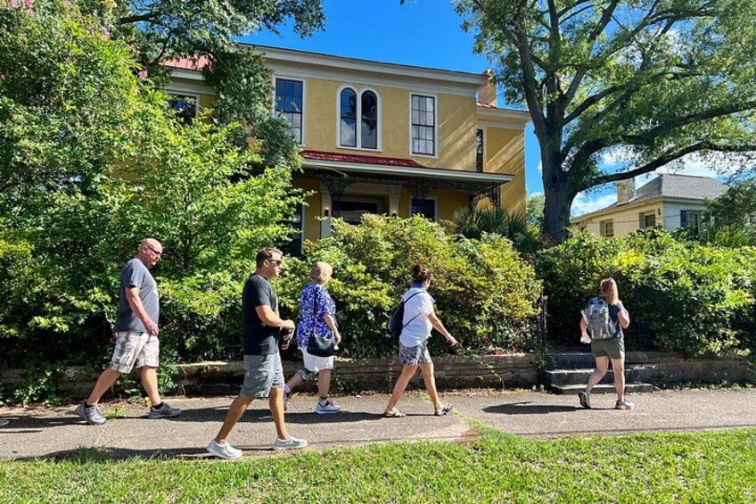 History & Architecture Walking Tour 1