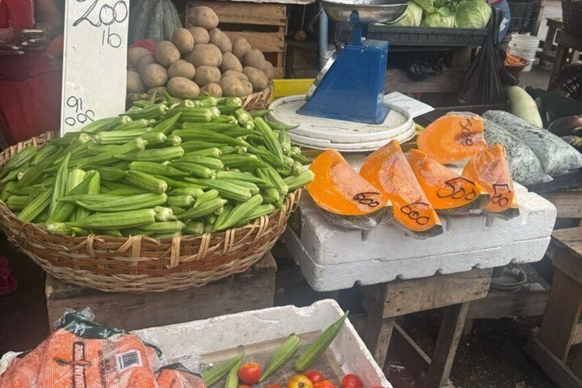 Georgetown Highlights Culture, Development & Food Tour (90 min) 1