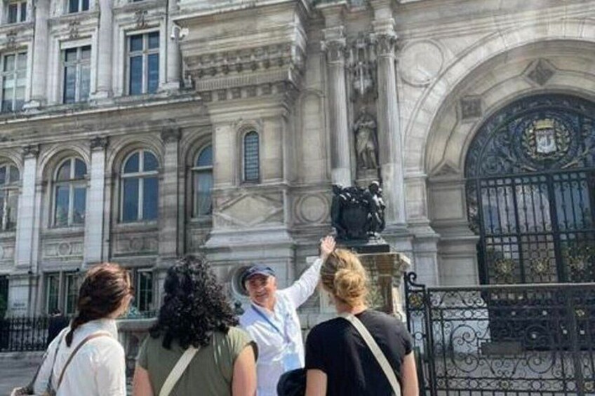 Paris French Revolution Walking Tour with Augmented Reality 2