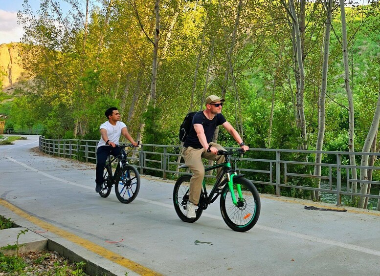 Samarkand: Guided Bike Tour with Main Sites & Hidden Routes 1