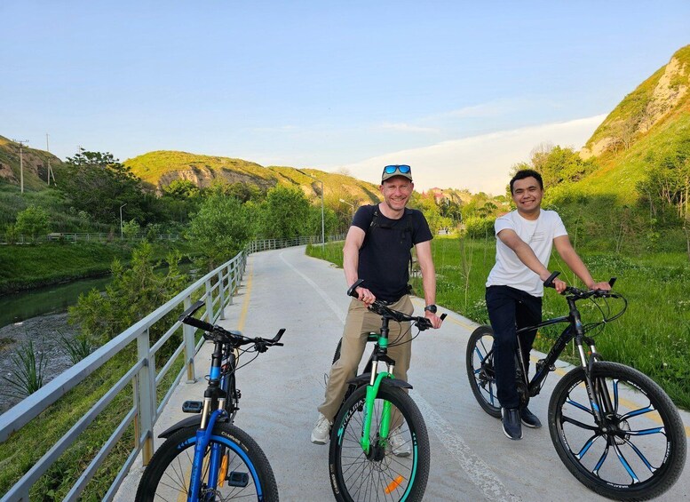 Picture 12 for Activity Samarkand Bike Tour: Top Highlights & Hidden Neighbourhoods 2