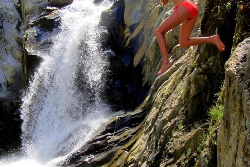 Authentic Local Experience in Quimixed Boat Tour and Waterfall 2