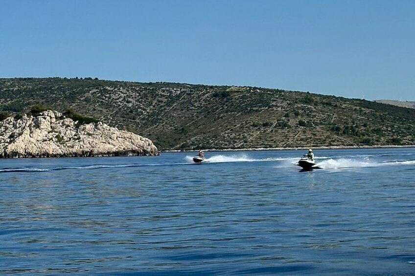Trogir: Jet Ski Safari with Snorkeling and Blue Lagoon 3