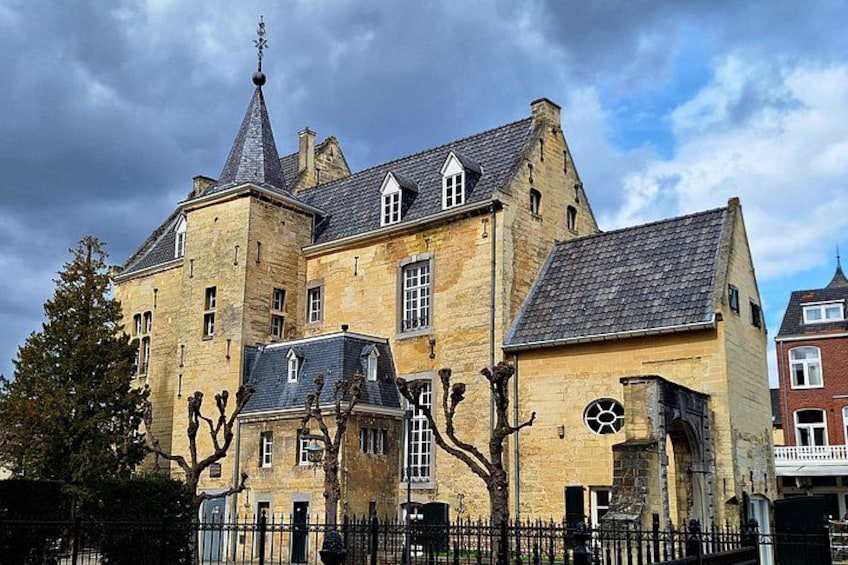 Private Escape in Valkenburg the Forbidden Chapel 2