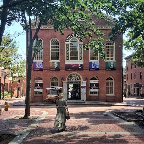 Picture 7 for Activity Walk The Freedom Trail with a Local Tour Guide 2