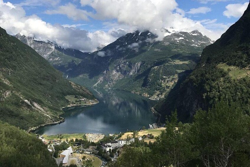 Geiranger: Excursions.no Mount Dalsnibba & Eagle's Bend 4