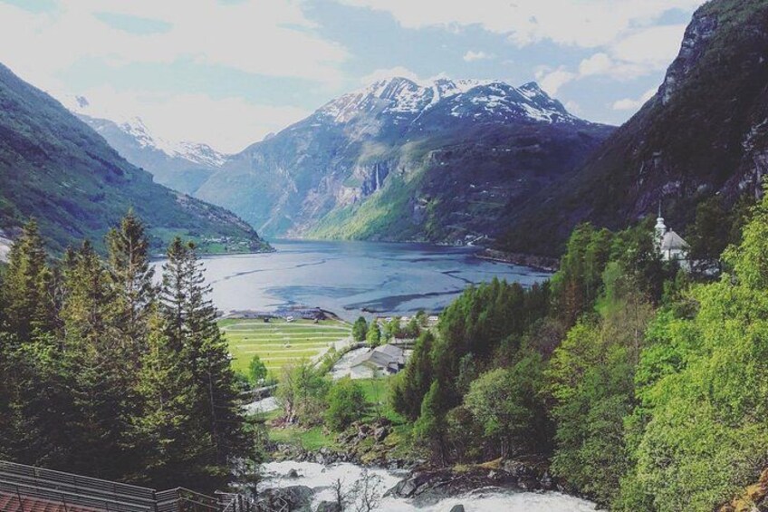 Geiranger: Excursions.no Mount Dalsnibba & Eagle's Bend 3