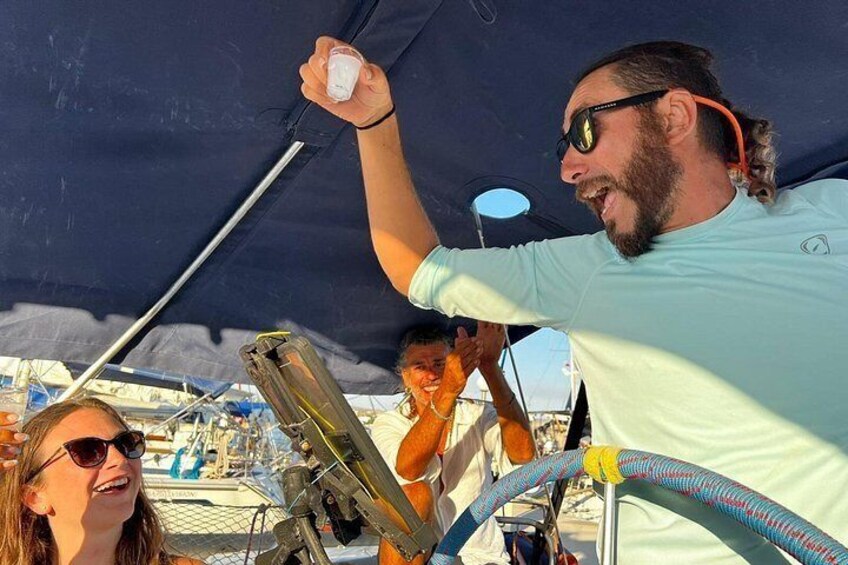Full day sailing cruise on the West side of Milos island 5