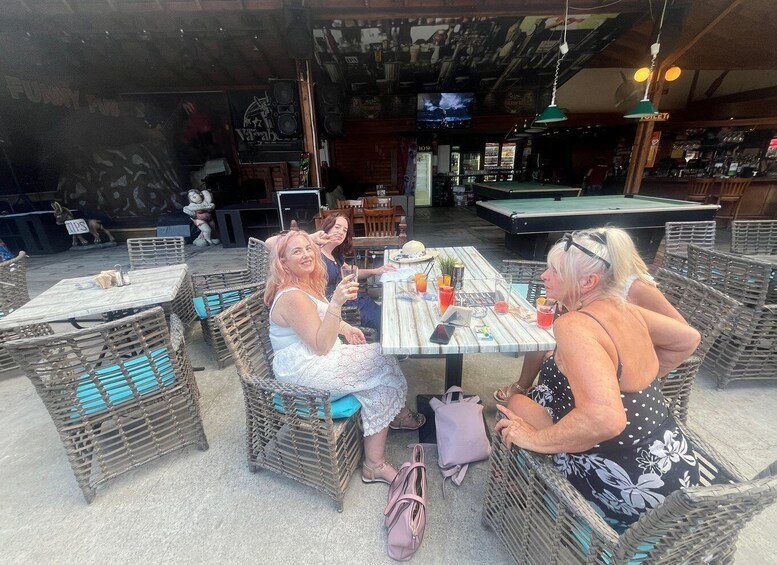 Picture 8 for Activity Sunny Beach: Pub Quiz 3