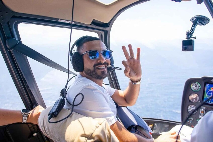 Picture 12 for Activity Nusa Dua: Helicopter Tour Over Bali’s Volcanoes & Islands 3