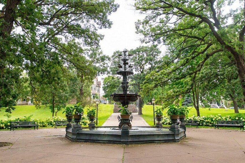 Saint Paul City Tour 2 Hour Sightseeing Experience 1