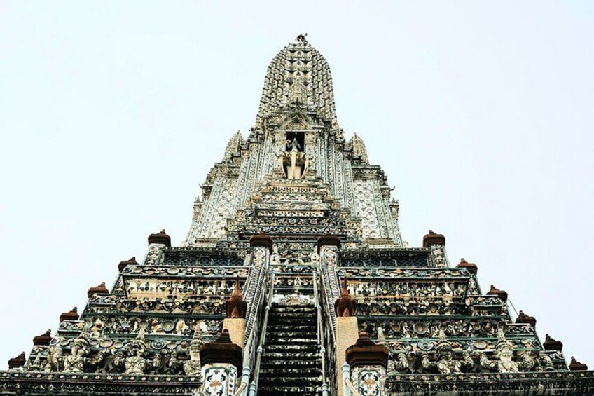 Wat Arun Traditional Thai Costume Experience 3