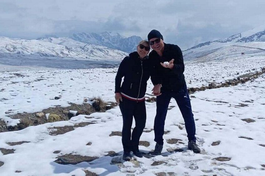 Chacaltaya Mountain and Valley of the Moon Tour in La Paz 4
