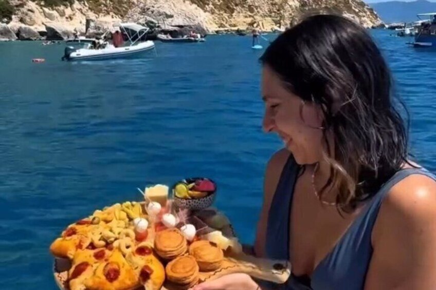 Cagliari tour snorkeling equipment for children drinks and snacks 2