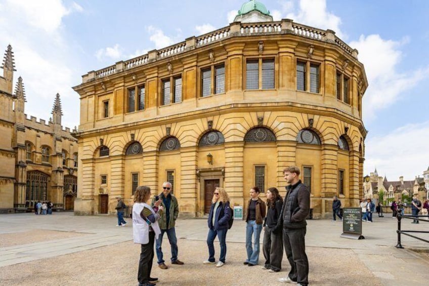Oxford Past & Present Private Walking Tour 3