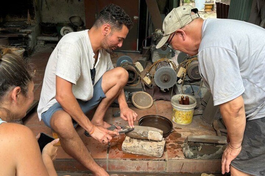 Hands-On Knife Making Workshop with Master Blacksmith in Hanoi 2