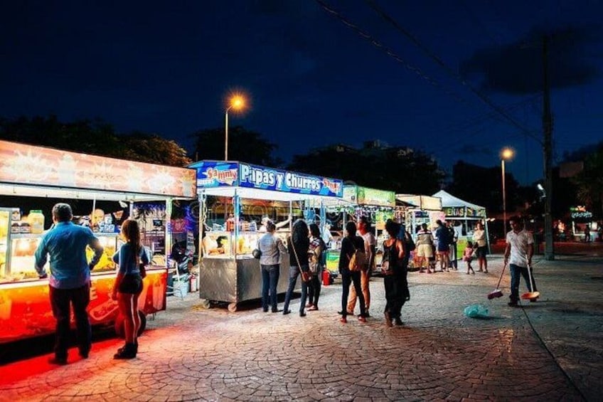 Cancún Salsa Experience with Tacos Marquesita and Tequila 3