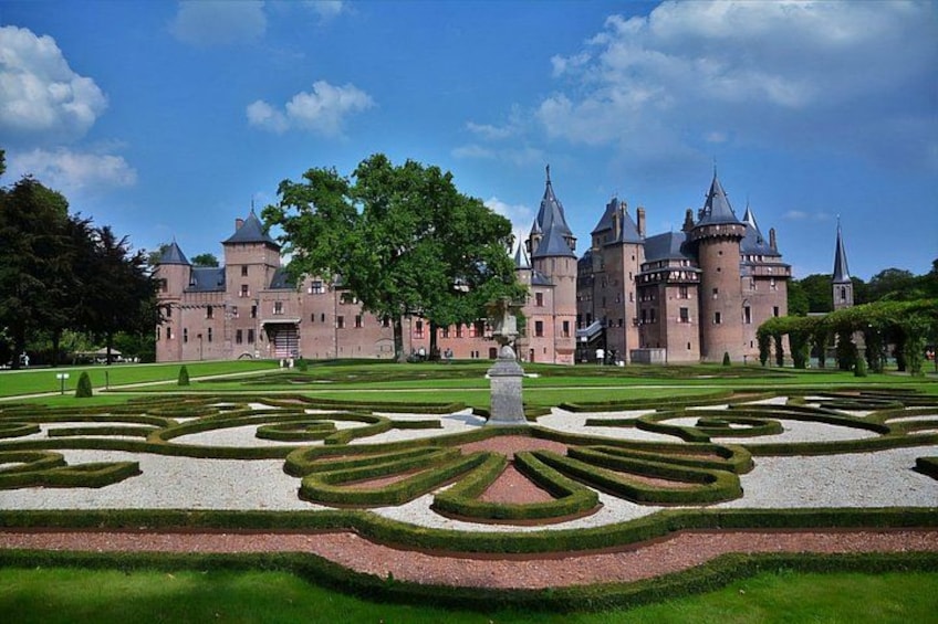 Private Day Trip to Haarlem and Castle De Haar from Amsterdam 1