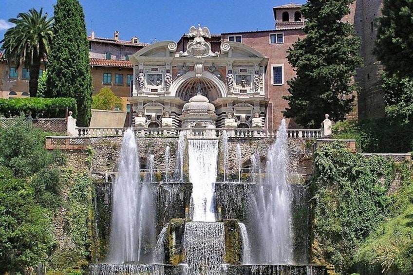 Tivoli Day Trip Villas Fortress Palace and Waterfall 1